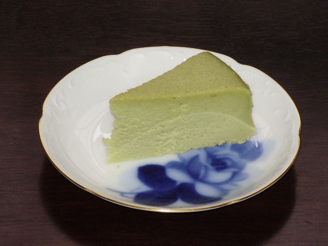 自家製 ピスタチオのケーキ 自家製 ピスタチオのケーキ
